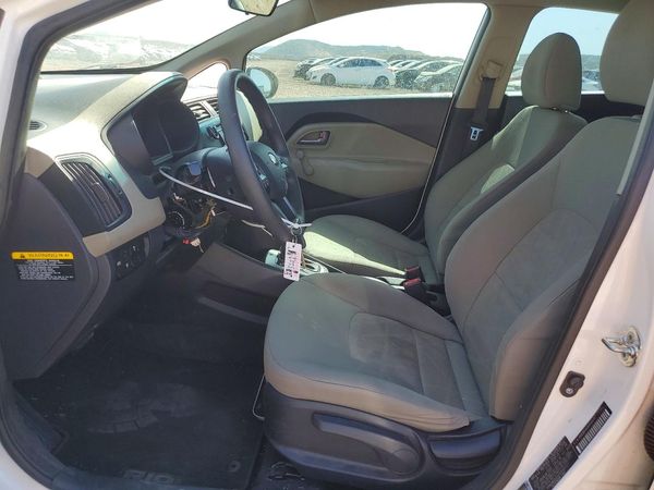 2015 KIA RIO GL - Middle-low