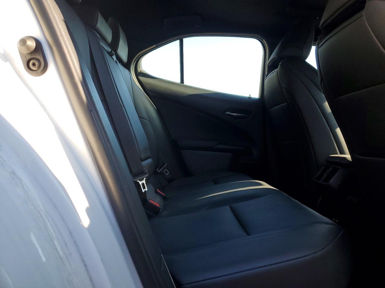 2021 LEXUS UX 250h F Sport Premium