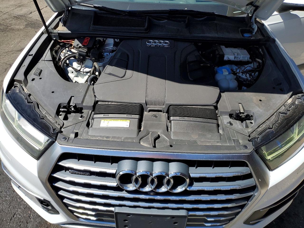 2017 AUDI Q7 quattro Prestige