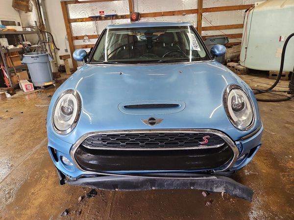 2018 MINI COOPER