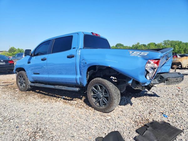 2020 TOYOTA TUNDRA SR5 Grade