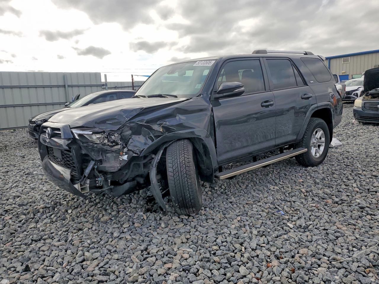 2024 TOYOTA 4RUNNER SR5 Prem