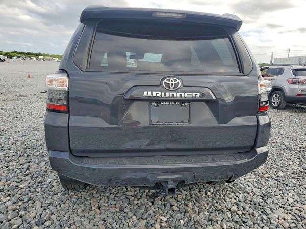2024 TOYOTA 4RUNNER SR5 Prem