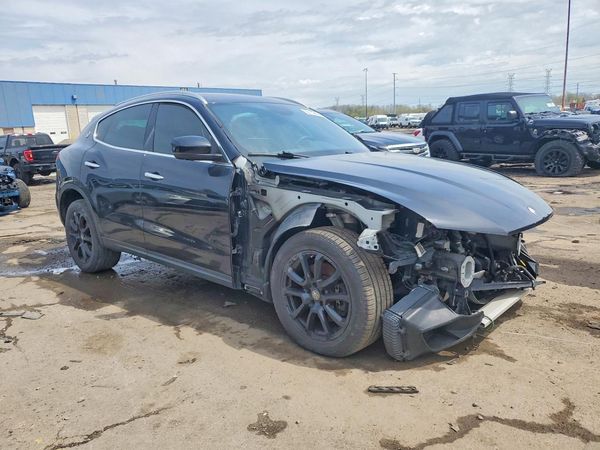 2017 MASERATI ALL OTHER — Passenger 3/4