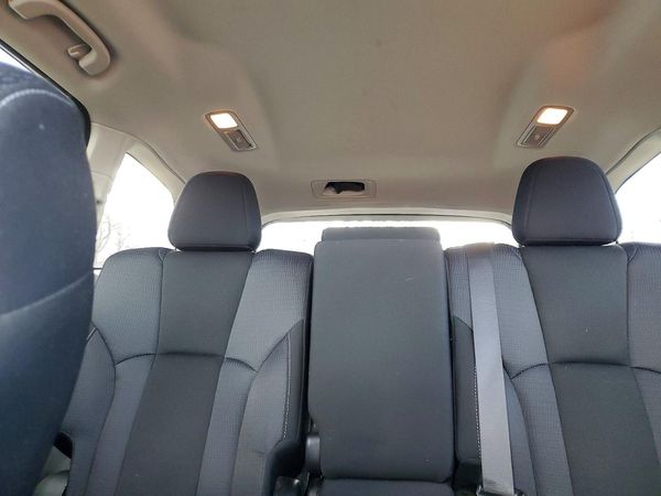 2021 SUBARU ASCENT Premium 8+ES