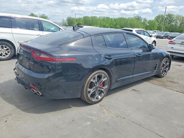 2018 KIA STINGER GT