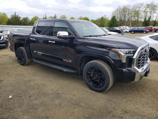 2023 TOYOTA TUNDRA