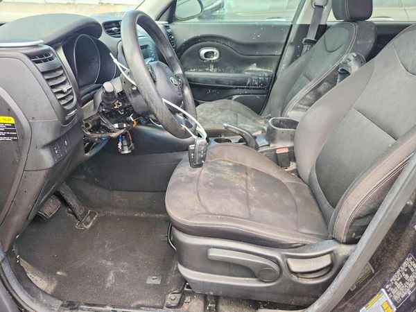 2015 KIA SOUL GL(Middle-low grade)