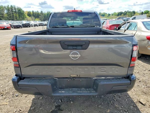2024 NISSAN FRONTIER
