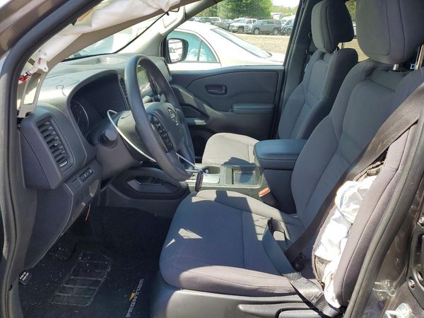 2024 NISSAN FRONTIER