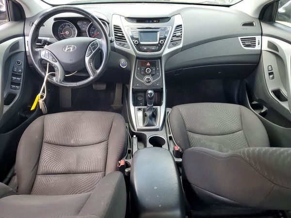 2016 HYUNDAI ELANTRA