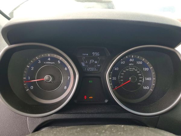 2016 HYUNDAI ELANTRA