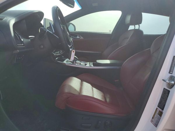 2019 KIA STINGER