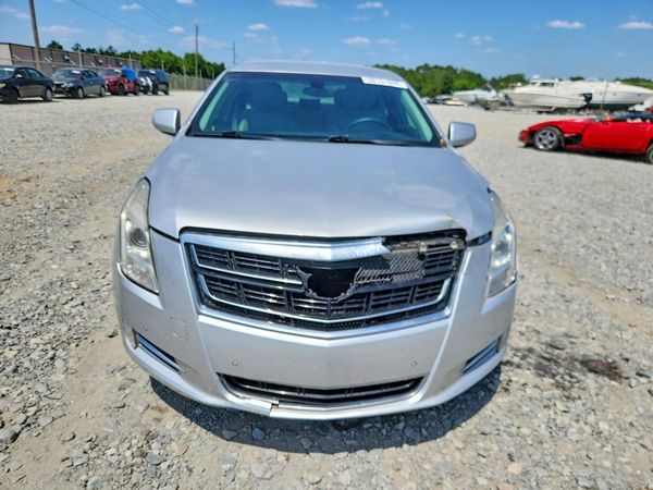 2016 CADILLAC XTS Luxury