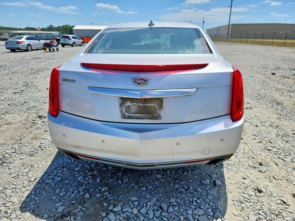 2016 CADILLAC XTS Luxury
