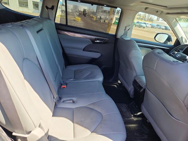 2024 TOYOTA HIGHLANDER