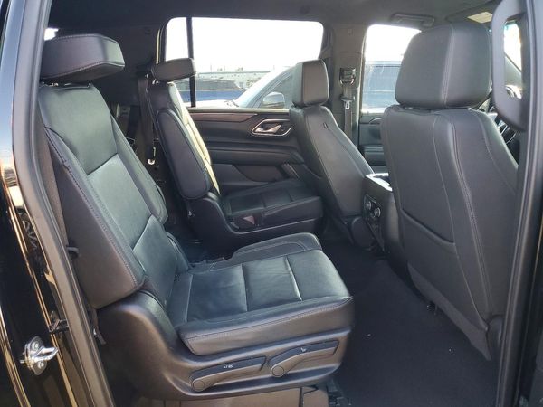 2023 CHEVROLET SUBURBAN LT