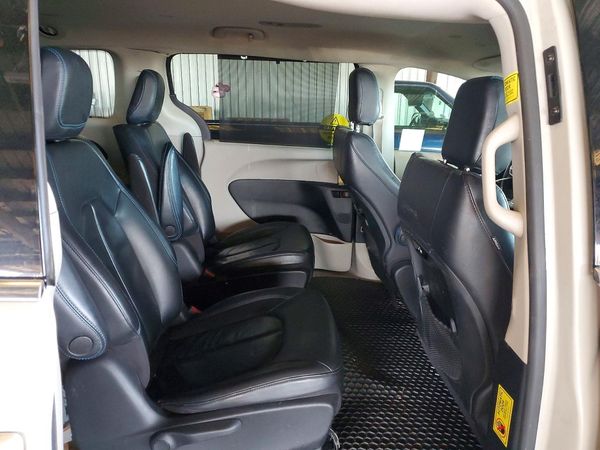 2021 CHRYSLER PACIFICA Touring L