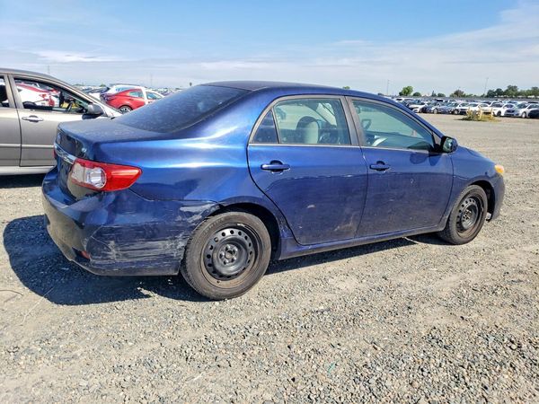 2013 TOYOTA COROLLA