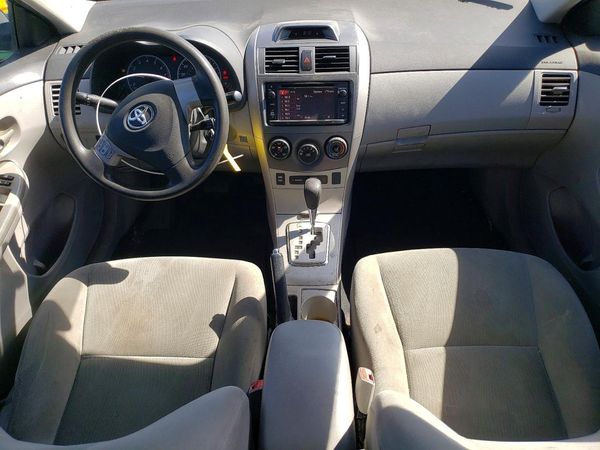 2013 TOYOTA COROLLA