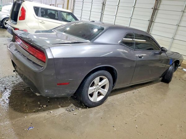2013 DODGE CHALLENGER Base
