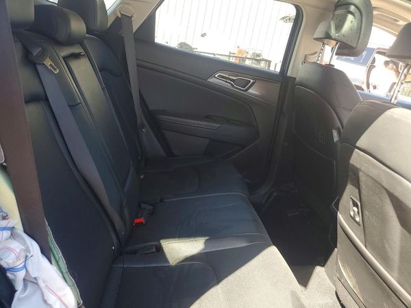 2024 KIA SPORTAGE SX