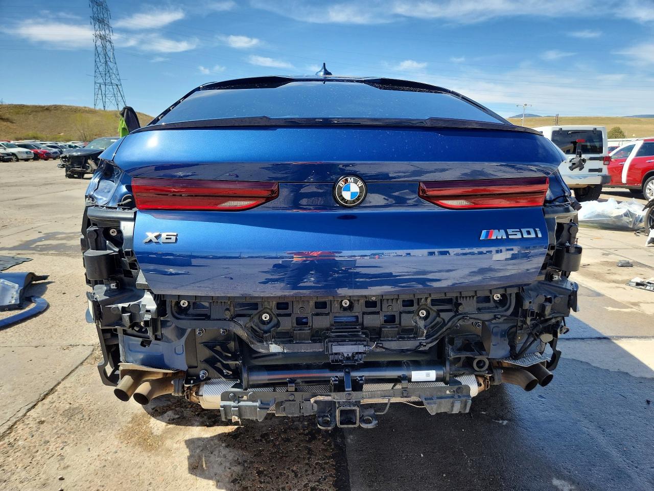 2022 BMW X6 M50i