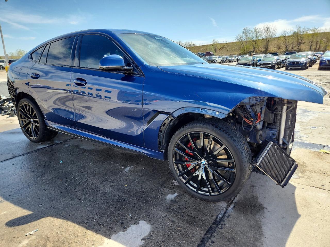 2022 BMW X6 M50i