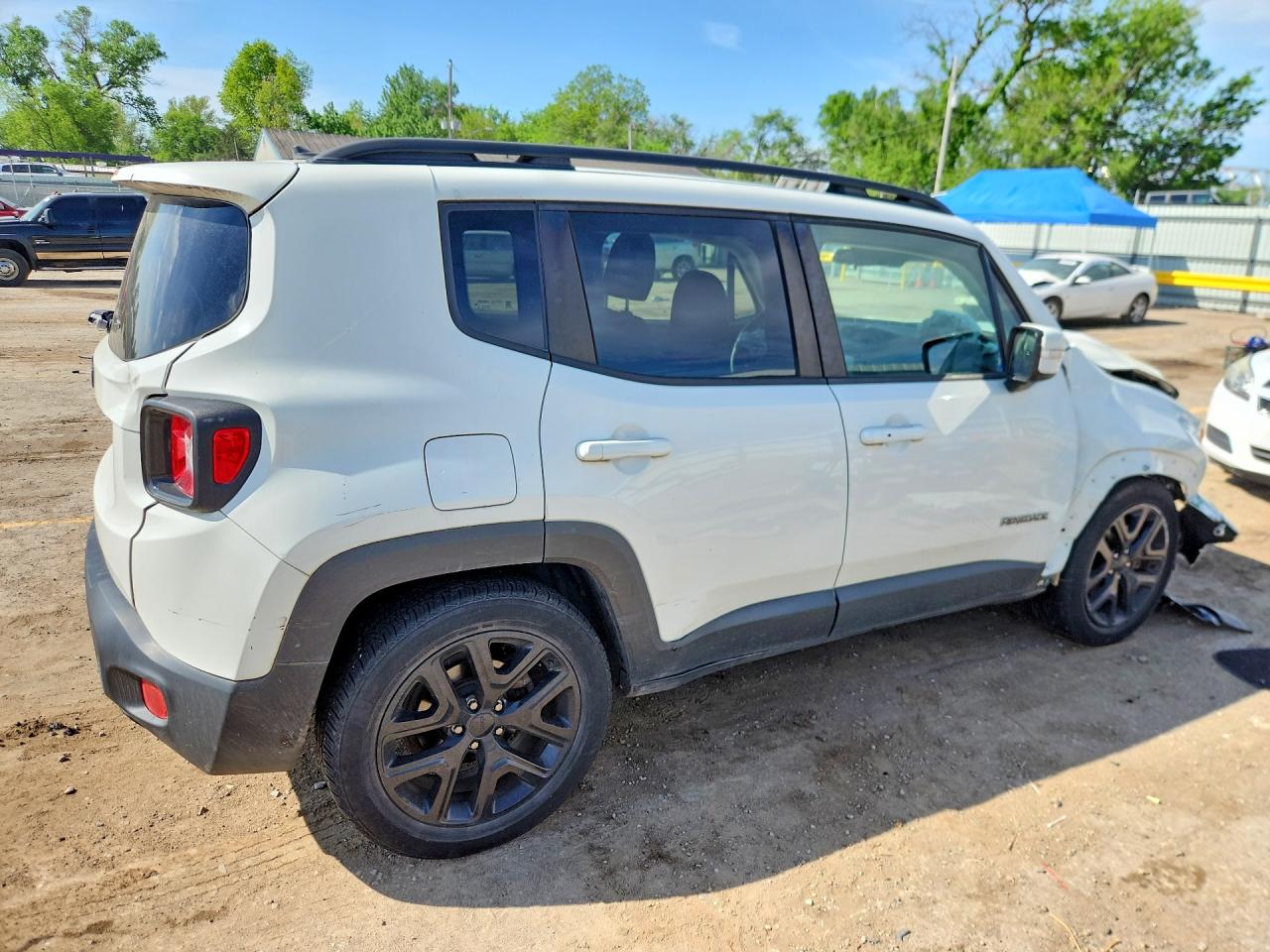 2017 JEEP RENEGADE LATITUDE 4X2