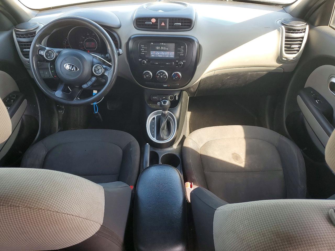 2019 KIA SOUL Base