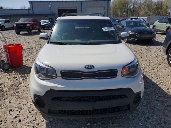 2019 KIA SOUL Base