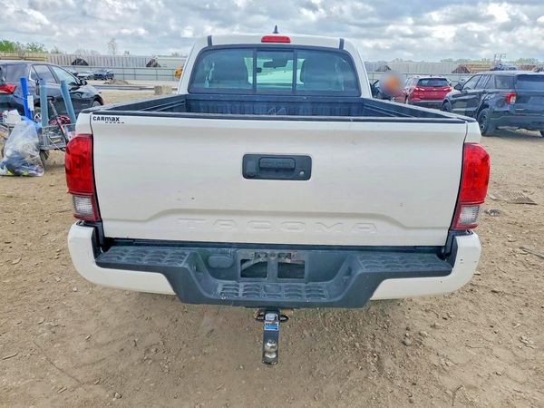 2018 TOYOTA TACOMA SR/SR5/TRD Sport