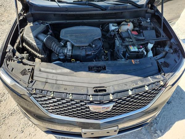 2021 CADILLAC XT6