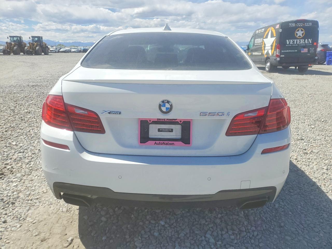 2015 BMW 550