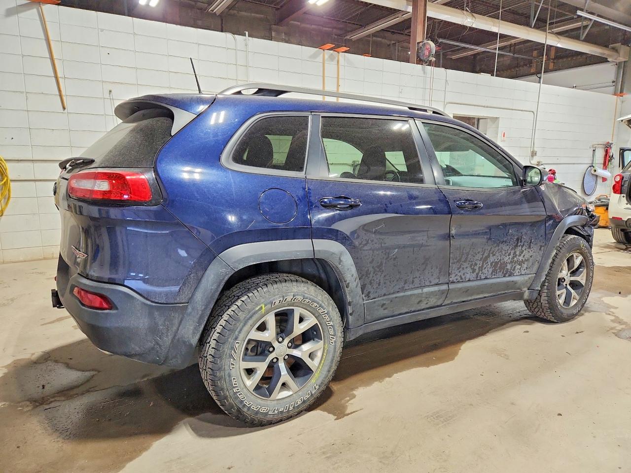 2016 JEEP CHEROKEE TRAILHAWK 4X4