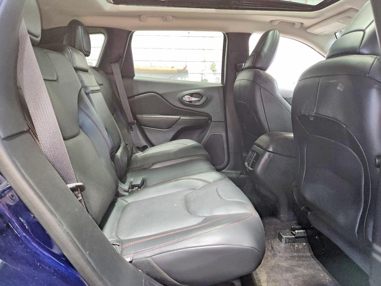 2016 JEEP CHEROKEE TRAILHAWK 4X4
