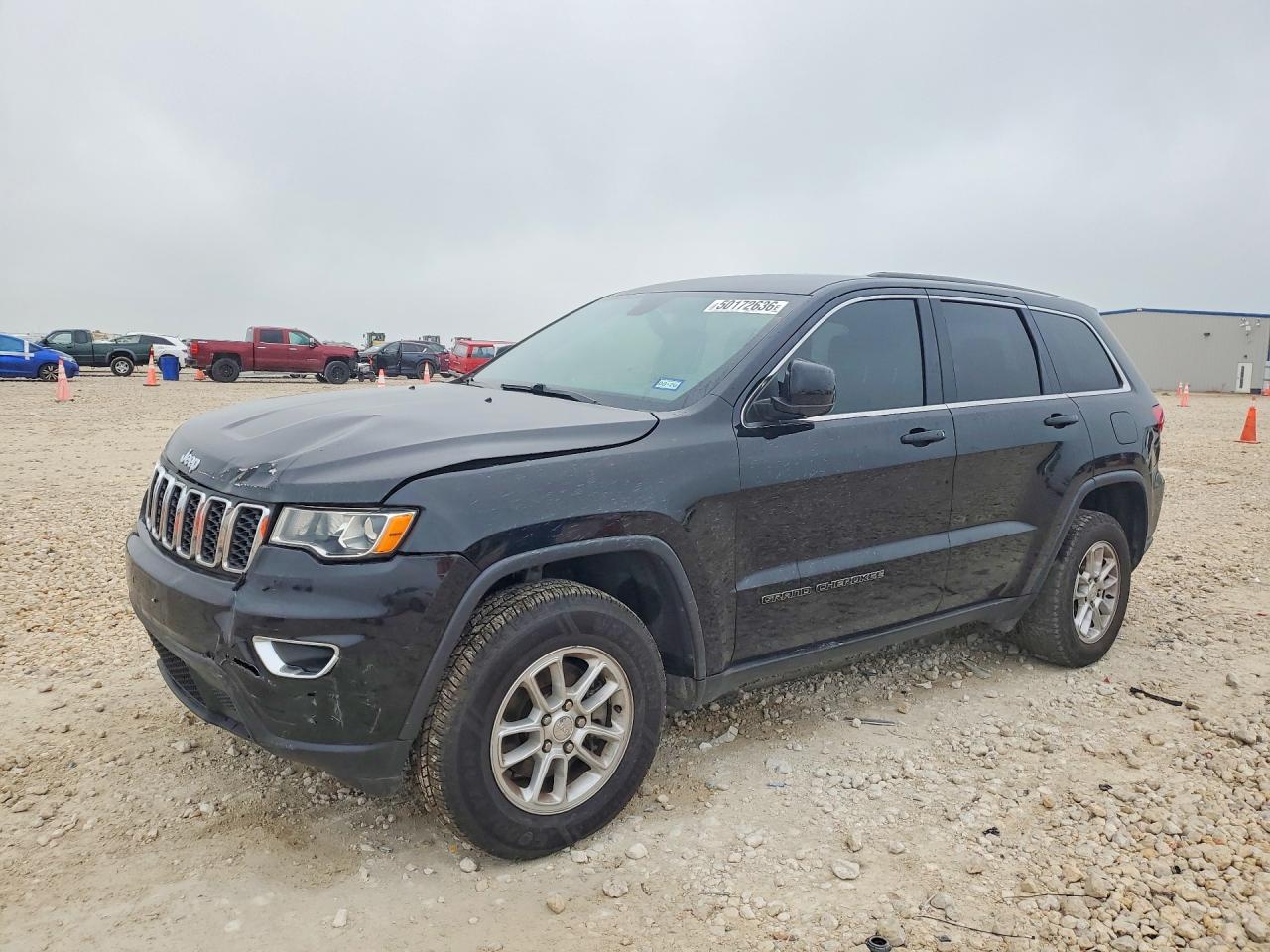 2018 JEEP GRAND CHEROKEE LAREDO 4X2