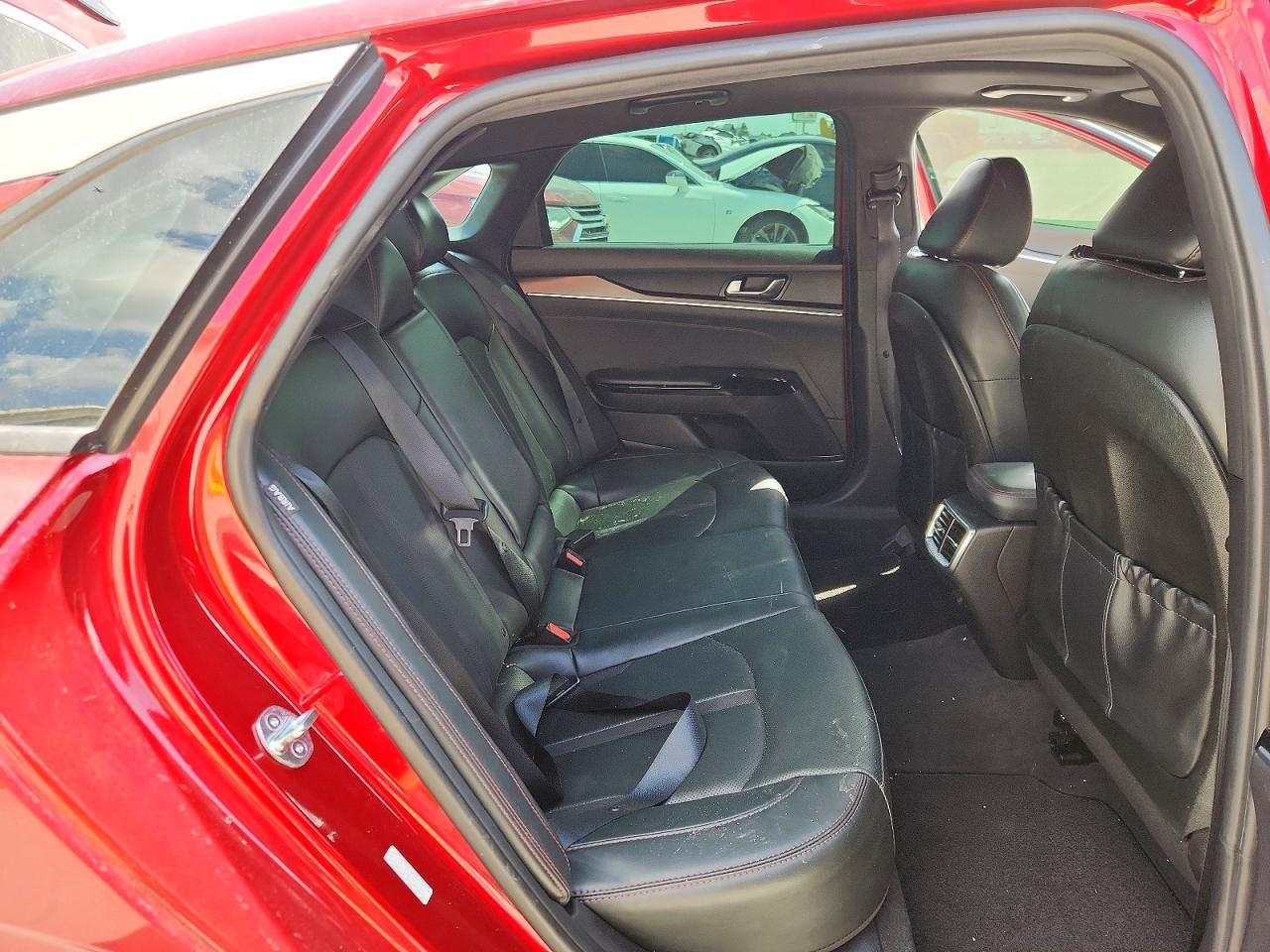 2023 KIA K5 GT