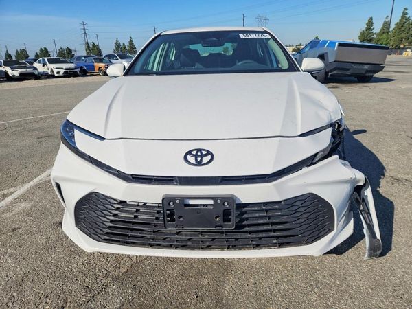 2026 TOYOTA CAMRY