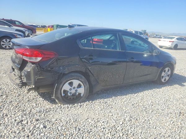 2018 KIA FORTE LX Base
