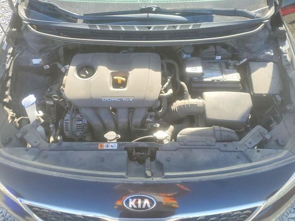 2018 KIA FORTE LX Base