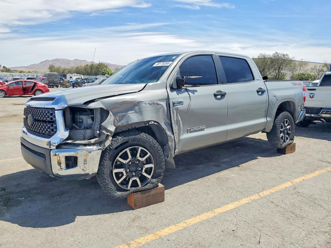 2018 TOYOTA TUNDRA