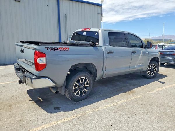2018 TOYOTA TUNDRA