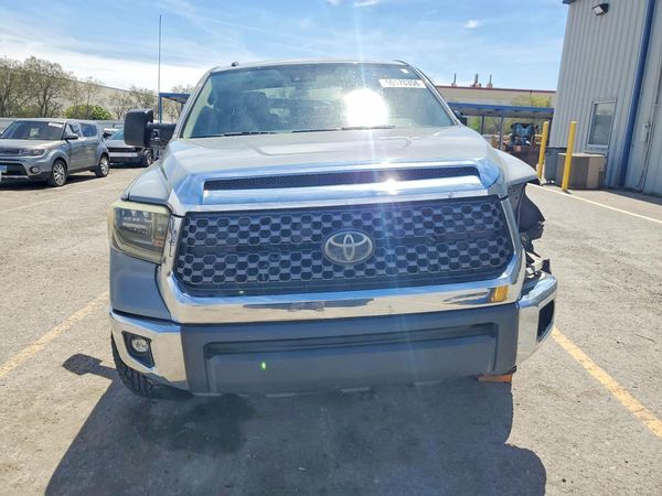2018 TOYOTA TUNDRA