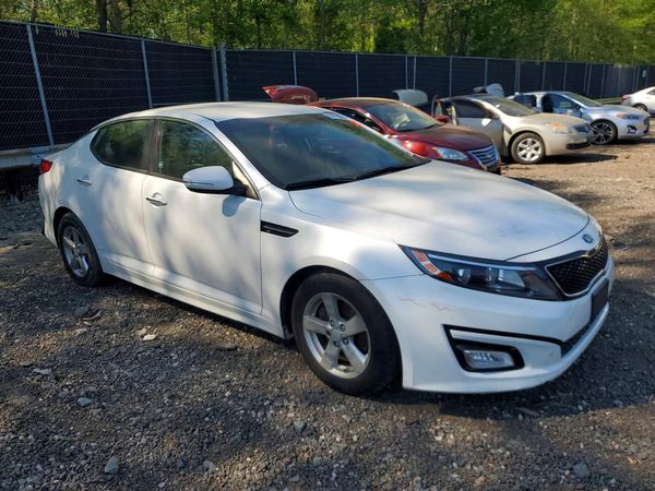 2015 KIA OPTIMA GL - Middle-low