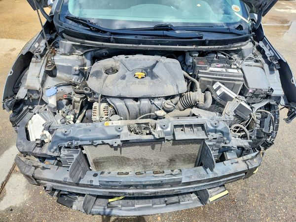 2017 HYUNDAI ELANTRA