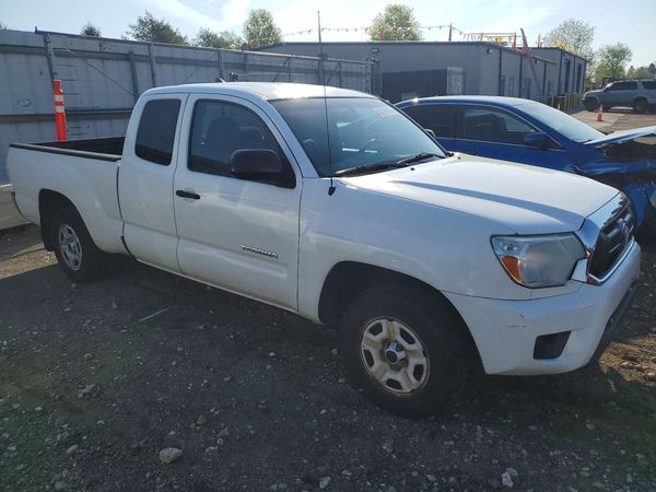 2014 TOYOTA TACOMA Delux Grade