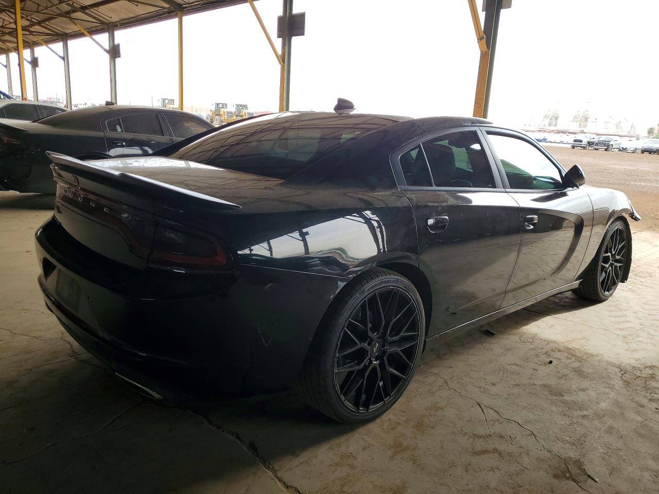 2017 DODGE CHARGER SXT