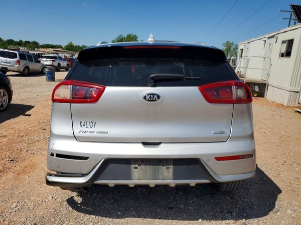 2017 KIA NIRO