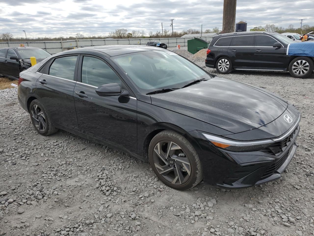 2024 HYUNDAI ELANTRA SEL w/ Convenience Pkg